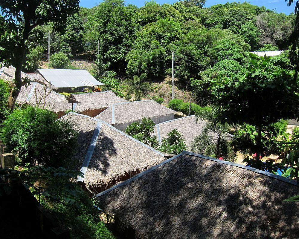 Bamboo Mountain View Phi Phi Resort Bagian luar foto